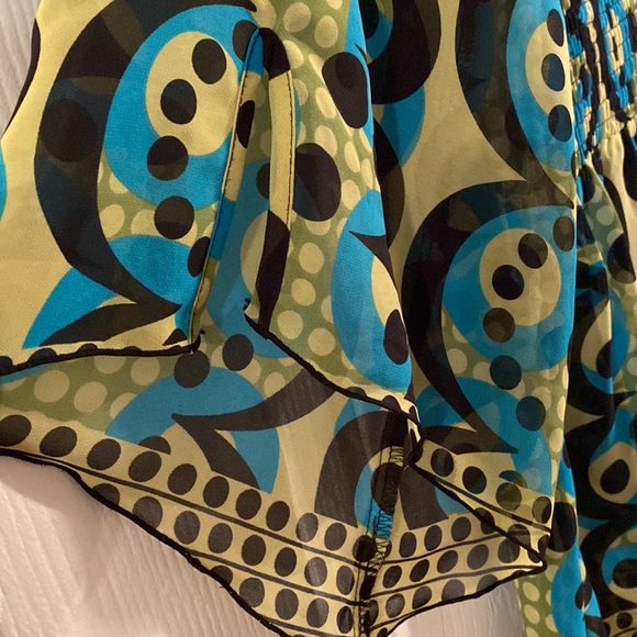 Bisou Bisou Petite X-Large 3/4 Bell Sleeves Sheer Blouse - Picture 4 of 5